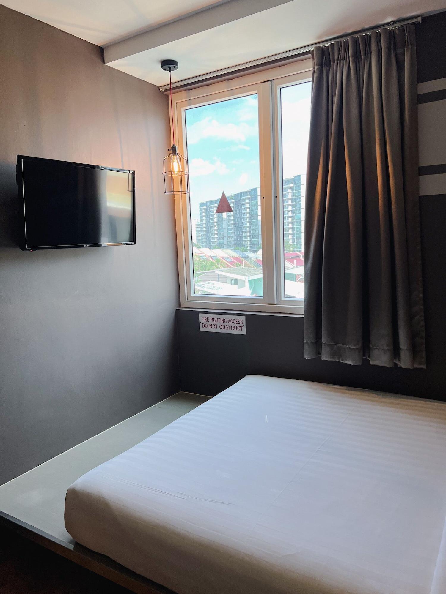 Hotel Fragrance - Kovan 2*